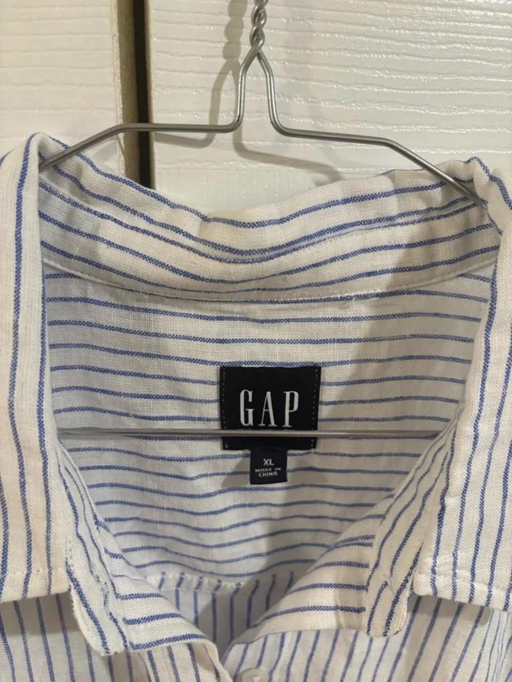 GAP White and Light Blue Striped Relaxed Button-Down Shirt - Picture 2 of 8